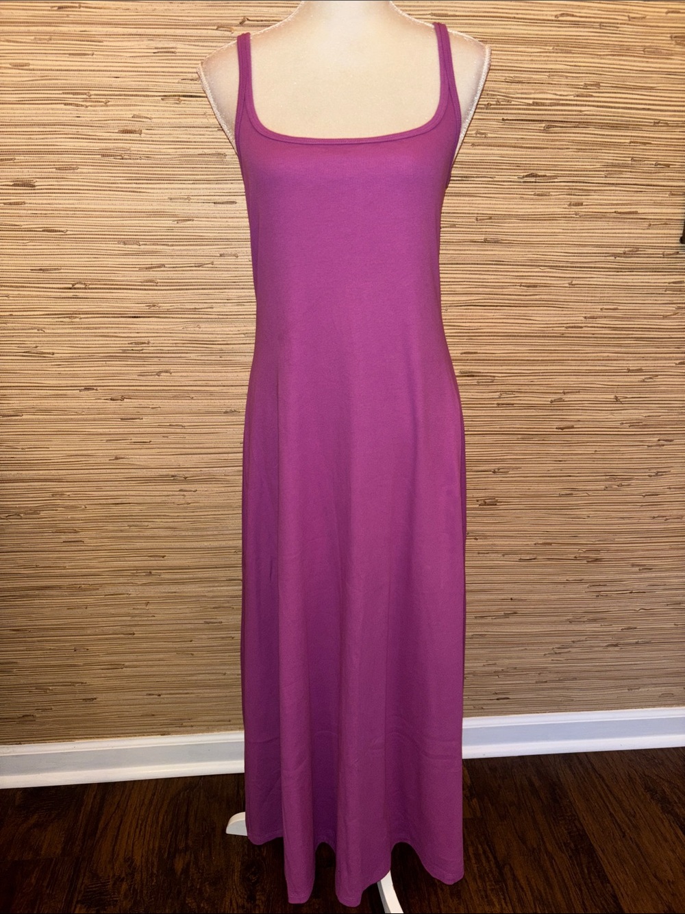 Gap medium Sleeveless Magenta Maxi Dress - Classic Scoop Neck nwt!